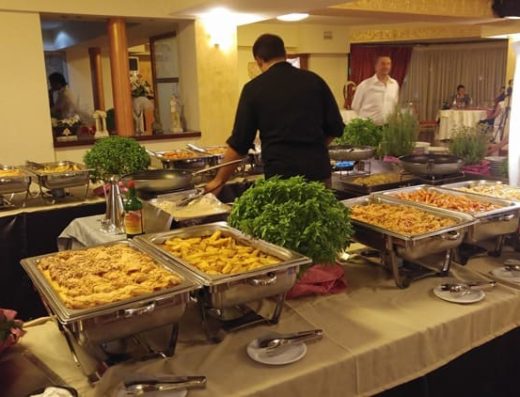 CATERING ΝΕΑ ΣΜΥΡΝΗ | ΜΠΟΥΚΙΑ ΔΙΑ ΧΕΙΡΟΣ Γ. ΤΣΕΛΕΜΕΝΤΕ