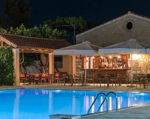 ΞΕΝΟΔΟΧΕΙΟ ΕΝΟΙΚΙΑΖΟΜΕΝΑ ΔΩΜΑΤΙΑ | ΑΛΥΚΕΣ ΠΟΤΑΜΟΥ ΚΕΡΚΥΡΑ | SUNSET HOTEL CORFU