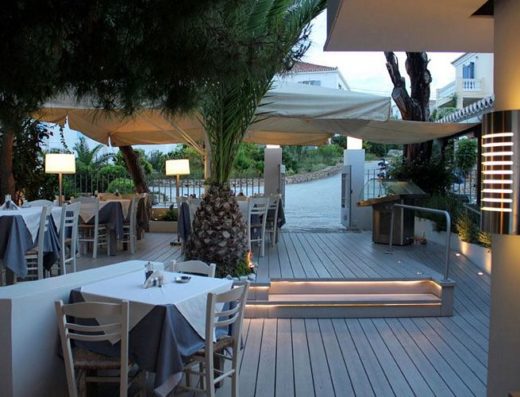 ΨΑΡΟΤΑΒΕΡΝΑ FISH RESTAURANT ΣΠΕΤΣΕΣ | ΝΕΡΟ ΤΗΣ ΑΓΑΠΗΣ-ΝΤΑ