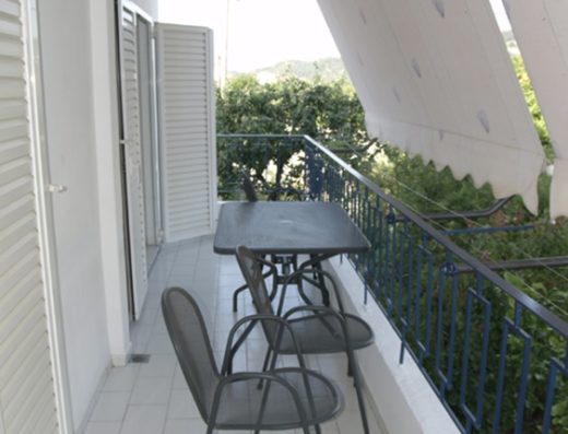 ROOMS TO LET SKIATHOS AMMOUDIA | MARTHA’S HOUSE