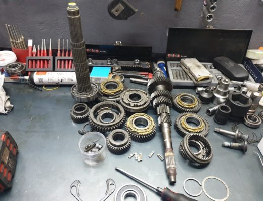 ΣΥΝΕΡΓΕΙΟ ΑΥΤΟΚΙΝΗΤΩΝ ΛΑΡΙΣΑ | ΧΑΛΙΛΗΣ CAR SERVICE