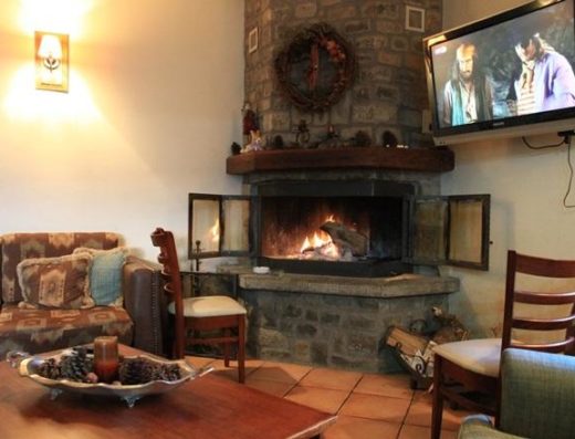 ΞΕΝΩΝΑΣ ΕΝΟΙΚΙΑΖΟΜΕΝΑ ΔΩΜΑΤΙΑ | ΓΟΡΙΑΝΑΔΕΣ ΚΑΡΠΕΝΗΣΙ ΕΥΡYΤΑΝΙΑ | ΚΩΝΙΣΚΟΣ