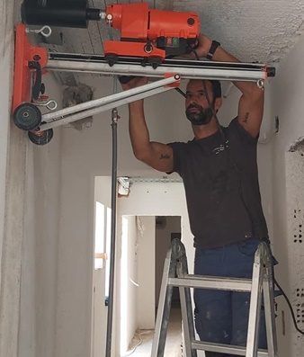ΥΔΡΑΥΛΙΚΑ ΠΙΣΙΝΕΣ ΣΑΝΤΟΡΙΝΗ ΦΗΡΑ | ΚΑΡΟΠΛΕΣΗΣ ΙΩΑΝΝΗΣ