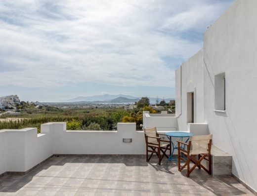 ΕΝΟΙΚΙΑΖΟΜΕΝΑ ΔΩΜΑΤΙΑ ΝΑΞΟΣ | VILLA PARISI NAXOS