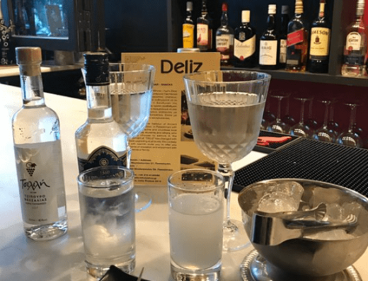 ΚΑΦΕΤΕΡΙΑ ΠΕΙΡΑΙΑΣ | DELIZ