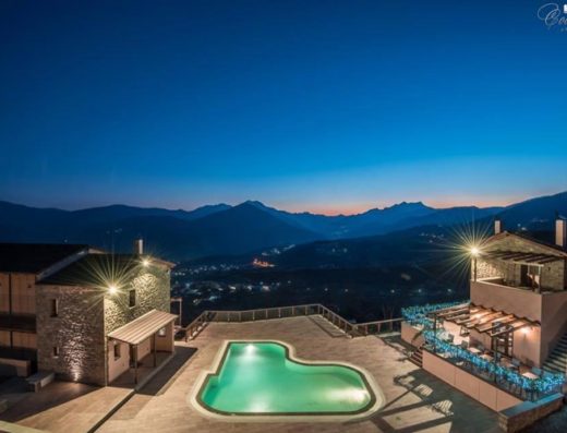 ΞΕΝΟΔΟΧΕΙΟ ΚΑΡΠΕΝΗΣΙ | THE VIEW VILLAGE