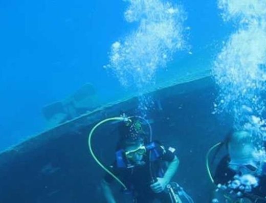 ΠΑΡΚΙΝΓΚ ΣΚΑΦΩΝ ΚΑΤΑΔΥΤΙΚΕΣ ΕΡΓΑΣΙΕΣ ΑΙΓΙΝΑ | ΜΑΛΤΕΖΟΣ ΝΕΚΤΑΡΙΟΣ
