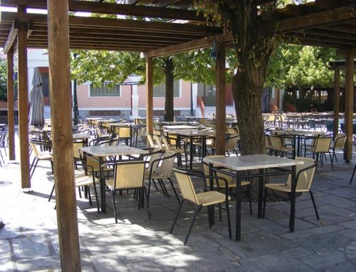 ΠΙΤΣΑΡΙΑ ΕΣΤΙΑΤΟΡΙΟ ΚΑΦΕ ΒΕΛΒΕΝΤΟΣ KOZANH | LA PLAZA