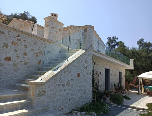 ΤΖΑΜΙΑ ΚΡΥΣΤΑΛΛΑ ΚΑΘΡΕΠΤΕΣ ΡΟΔΑ ΚΕΡΚΥΡΑ | ΚΟΥΤΡΟΥΛΗΣ ΚΩΝΣΤΑΝΤΙΝΟΣ