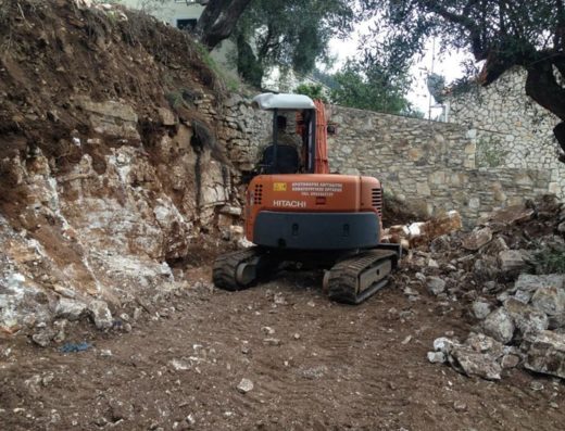 ΧΩΜΑΤΟΥΡΓΙΚΕΣ ΕΡΓΑΣΙΕΣ ΚΕΡΚΥΡΑ | ΛΑΓΓΑΔΙΤΗΣ ΧΡΙΣΤΟΦΟΡΟΣ