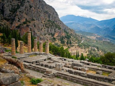 TOUR GUIDE DELPHI | HASIOTI GEORGIA - gbd.gr