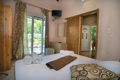 Rooms to Let & Apartments | Gaios Paxos Corfu | Rula Studio & Apartments - gbd.gr