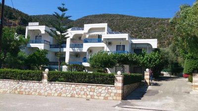 Rooms to Let - Fishtavern | Agios Nikolaos Fokida | Katharakis Studios