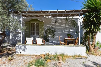 STUDIOS TO LET | PLATIS GIALOS SIFNOS | GIANNAKAS STUDIOS - gbd.gr