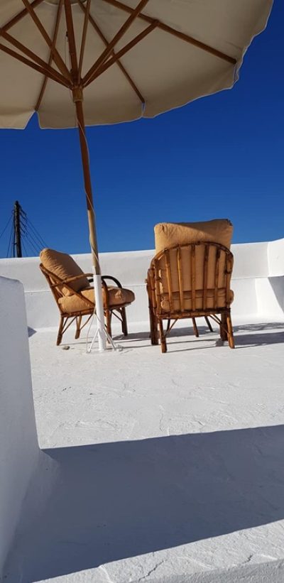 ΞΕΝΟΔΟΧΕΙΟ ΓΡΑΦΕΙΟ ΤΟΥΡΙΣΜΟΥ ΠΑΡΟΣ | BOCAMVIGLIES IN LEFKES --- gbd.gr