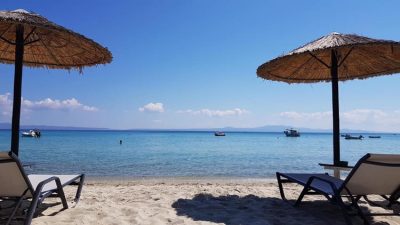 BEACH BAR ΧΑΛΚΙΔΙΚΗ ΑΦΥΤΟΣ | ΑΚΡΟΓΙΑΛΟ - gbd.gr