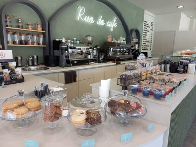 ΚΑΦΕΤΕΡΙΑ ΤΡΙΠΟΛΗ | RUA DO CAFE --- gbd.gr