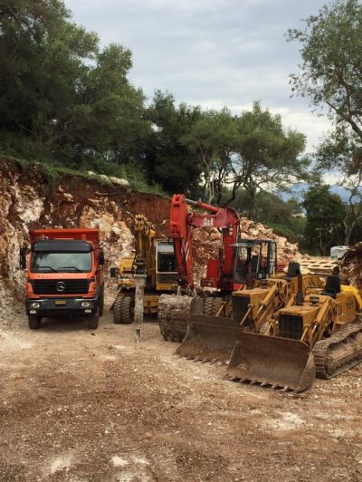 ΧΩΜΑΤΟΥΡΓΙΚΕΣ ΕΡΓΑΣΙΕΣ ΚΕΡΚΥΡΑ | ΛΑΓΓΑΔΙΤΗΣ ΧΡΙΣΤΟΦΟΡΟΣ --- gbd.gr