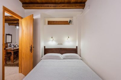 Traditional House Hostel | Houdetsi Heraklion Crete | Petronikolis - gbd.gr