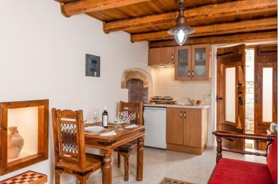 Traditional House Hostel | Houdetsi Heraklion Crete | Petronikolis - gbd.gr