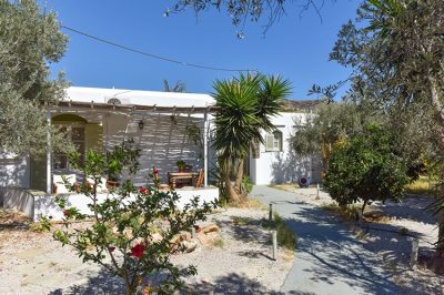 STUDIOS TO LET | PLATIS GIALOS SIFNOS | GIANNAKAS STUDIOS - gbd.gr