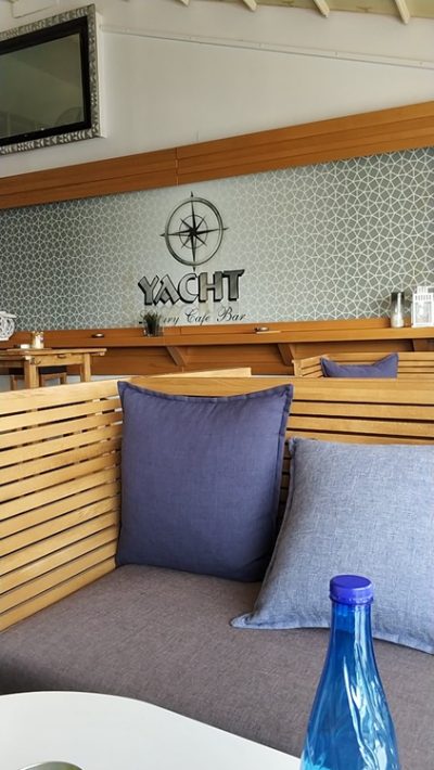 ΚΑΦΕ ΜΠΑΡ ΝΕΑ ΚΑΛΛΙΚΡΑΤΕΙΑ ΘΕΣΣΑΛΟΝΙΚΗ | YACHT LUXURY CAFE BAR --- gbd.gr