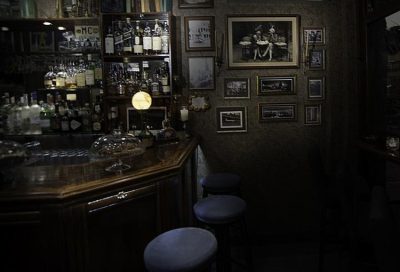 ΚΑΦΕΤΕΡΙΑ ΜΠΑΡ ΠΕΙΡΑΙΑΣ ΠΑΣΑΛΙΜΑΝΙ | PETIT CAFE VINI & APERITIVI --- gbd.gr