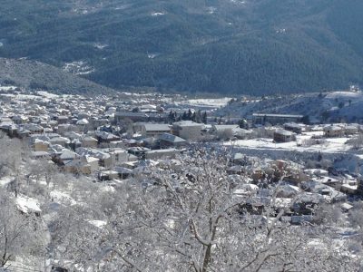 ΞΕΝΟΔΟΧΕΙΟ ΚΑΡΠΕΝΗΣΙ | THE VIEW VILLAGE --- gbd.gr